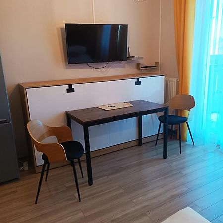 Sleep In Apartament Centrum Wroclaw Exterior photo